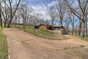 Scenic Riverview Getaway w/ Screened Porch!