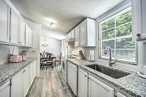 Tranquil Creekfront Bryson City Home w/ Grill!