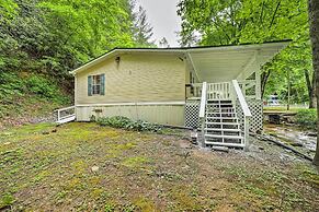 Tranquil Creekfront Bryson City Home w/ Grill!
