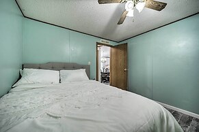 Tranquil Creekfront Bryson City Home w/ Grill!