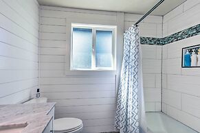 Lakeside Lacey Gem w/ Fire Pit + Private Dock