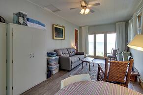 Pelican Lake Cabin: Private Beach + Scenic Sunsets