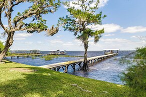 Renovated Crescent Lake Escape w/ Waterfront Deck!