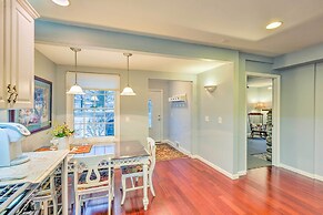 Elegant Stone Cottage: Steps to Crystal Lake Beach