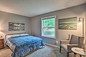 Charming Pentwater Home w/ Fire Pit & Yard!