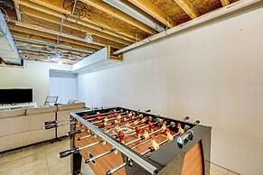 Charming Pentwater Home w/ Fire Pit & Yard!