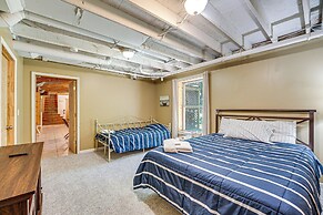 Charming Pentwater Home w/ Fire Pit & Yard!