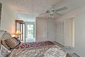 Central Venice Apartment w/ Balcony, Walk to Beach