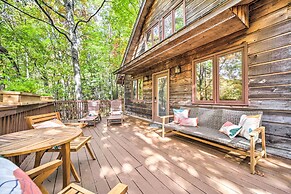 Chic Brevard Cabin - Nature, Trails, & Water!