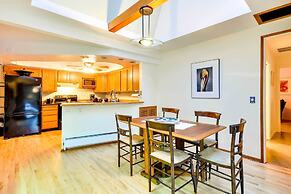 The Fusion Retreat on 4 Acres: Hike On-site!