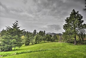 The Fusion Retreat on 4 Acres: Hike On-site!