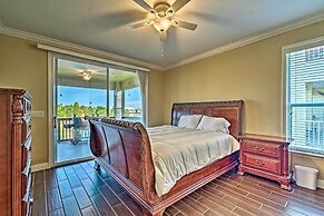 Bright Bayfront Home < 2 Mi to Hernando Beach!