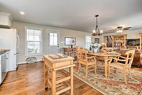 'anny's Farm House' in Round Hill Wine Country!