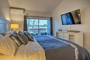 Cozy-chic Condo: Walk to Beach & Park!