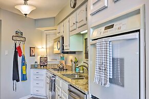 Waterfront Condo w/ Pool Access in Hot Springs