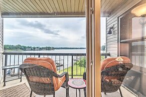 Waterfront Condo w/ Pool Access in Hot Springs