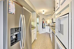 Waterfront Condo w/ Pool Access in Hot Springs