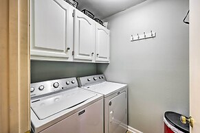 Waterfront Condo w/ Pool Access in Hot Springs