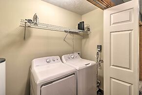 Mountain Home Cottage w/ Deck on White River!