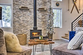 1 Mi to St Marys Glacier Trail: Modern Mtn Cabin!