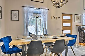 1 Mi to St Marys Glacier Trail: Modern Mtn Cabin!