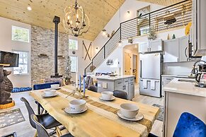 1 Mi to St Marys Glacier Trail: Modern Mtn Cabin!