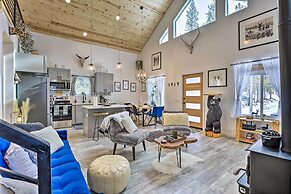 1 Mi to St Marys Glacier Trail: Modern Mtn Cabin!