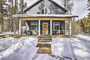 1 Mi to St Marys Glacier Trail: Modern Mtn Cabin!
