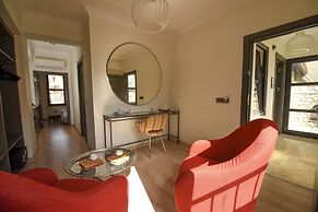 Exceptional Flat with Terrace -MUGE
