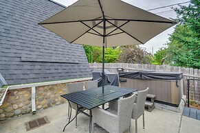 Puget Sound Cabin With Hot Tub and Water Views!