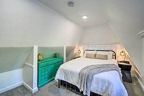 Puget Sound Cabin With Hot Tub and Water Views!