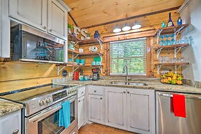 'falling Star' Eagletown Cabin w/ Hot Tub: Pets OK