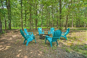 'falling Star' Eagletown Cabin w/ Hot Tub: Pets OK