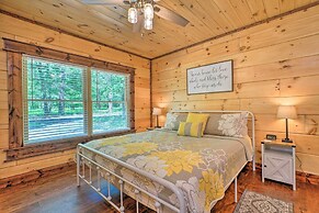 'falling Star' Eagletown Cabin w/ Hot Tub: Pets OK