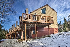 Lutsen Mountain Townhome - 2 Mi to Lake Superior!