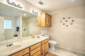 Family Alba Home w/ Boat Dock on Lake Fork!