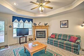 Family Alba Home w/ Boat Dock on Lake Fork!