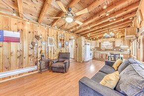 Ruidoso Cabin w/ Hot Tub - 2 Mi to Grindstone Lake