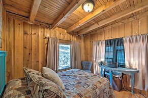 Ruidoso Cabin w/ Hot Tub - 2 Mi to Grindstone Lake