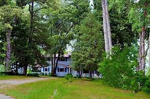 Frankston Home W/deck & Fishing on Lake Palestine!