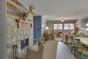 Red River Ski Condo on Main St - Mtn View!