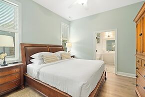 'coastal Vista' - Walk to Emerald Isle Beach!