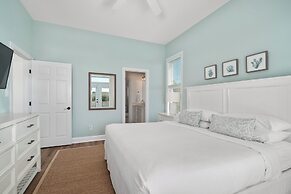 'coastal Vista' - Walk to Emerald Isle Beach!