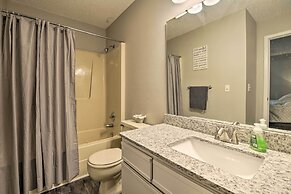 Cozy Branson Condo Near Lakes & Theatre District