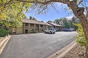 Cozy Branson Condo Near Lakes & Theatre District