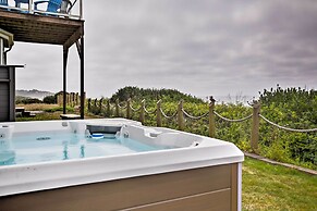Oceanfront South Beach Home w/ Hot Tub & Sauna