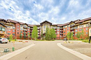 Ski-in/ski-out Granby Penthouse w/ Mountain Views!