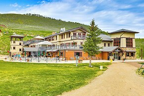 Ski-in/ski-out Granby Penthouse w/ Mountain Views!