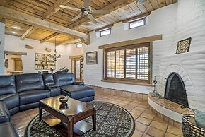 Las Cruces Home 'La Casa Blanca' w/ Courtyard