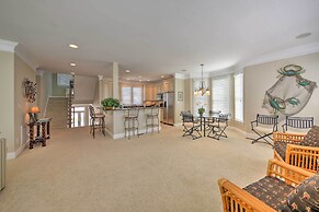 Manteo Waterfront Resort Home w/ 30-ft Dock!